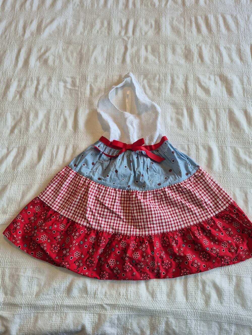 Blueberi Boulevard girls size 4T halter style dress, kerchief designs EUC